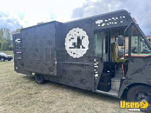 2003 P42 Coffee & Beverage Truck Generator Indiana Diesel Engine for Sale