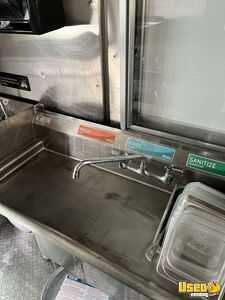 2003 P42 Step Van Kitchen Food Truck All-purpose Food Truck Exhaust Hood Virginia Diesel Engine for Sale