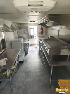 2003 P42 Wp30542 All-purpose Food Truck Stainless Steel Wall Covers Colorado Diesel Engine for Sale