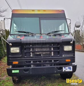 2003 Stepvan Food Truck All-purpose Food Truck Air Conditioning British Columbia Diesel Engine for Sale