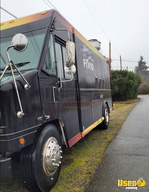 2003 Stepvan Food Truck All-purpose Food Truck British Columbia Diesel Engine for Sale