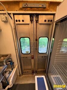 2003 Workhorse All-purpose Food Truck Breaker Panel Vermont for Sale