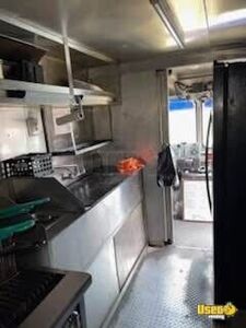 2003 Workhorse All-purpose Food Truck Diamond Plated Aluminum Flooring Mississippi Diesel Engine for Sale