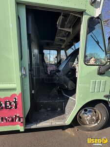 2003 Workhorse Coffee & Beverage Truck Concession Window Pennsylvania Diesel Engine for Sale