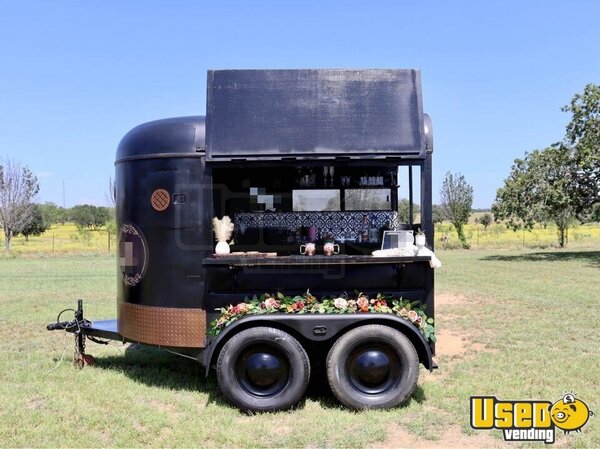 2004 2 Horse Trailer Beverage - Coffee Trailer Texas for Sale