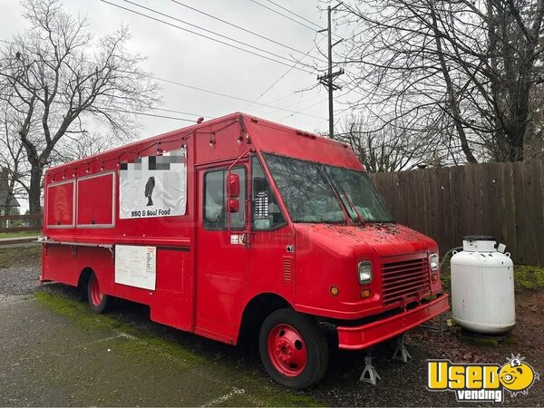 2004 All-purpose Food Truck All-purpose Food Truck Oregon Diesel Engine for Sale