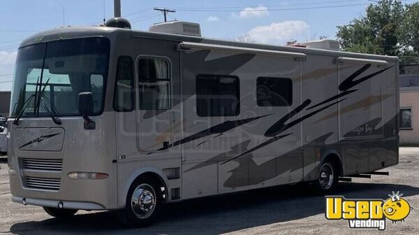 2004 Allegro Bay Lunch Serving Food Truck Ohio for Sale