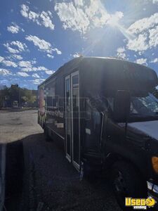 2004 E450 Super Duty All-purpose Food Truck Air Conditioning Colorado Diesel Engine for Sale