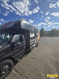 2004 E450 Super Duty All-purpose Food Truck Concession Window Colorado Diesel Engine for Sale