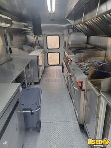 2004 E450 Super Duty All-purpose Food Truck Stainless Steel Wall Covers Colorado Diesel Engine for Sale