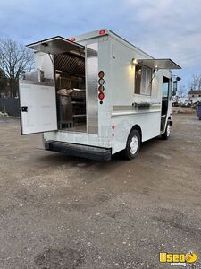 2004 M-line All-purpose Food Truck Backup Camera Virginia Diesel Engine for Sale