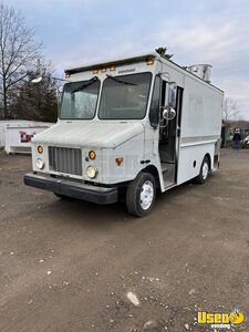 2004 M-line All-purpose Food Truck Concession Window Virginia Diesel Engine for Sale