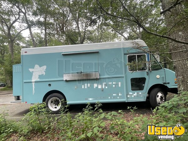 2004 M-line All-purpose Food Truck New York Diesel Engine for Sale