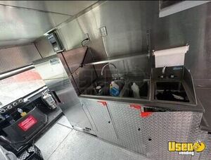 2004 P42 All-purpose Food Truck Chargrill Montana Gas Engine for Sale