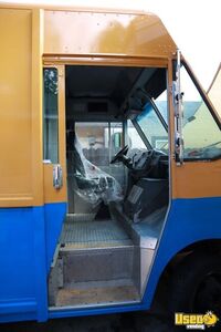 2004 P42 Step Van All-purpose Food Truck 15 Texas Gas Engine for Sale