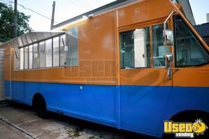 2004 P42 Step Van All-purpose Food Truck Texas Gas Engine for Sale