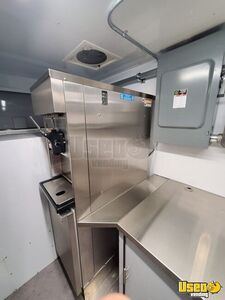 2004 Utilimaster Ice Cream Truck 34 Alberta Gas Engine for Sale