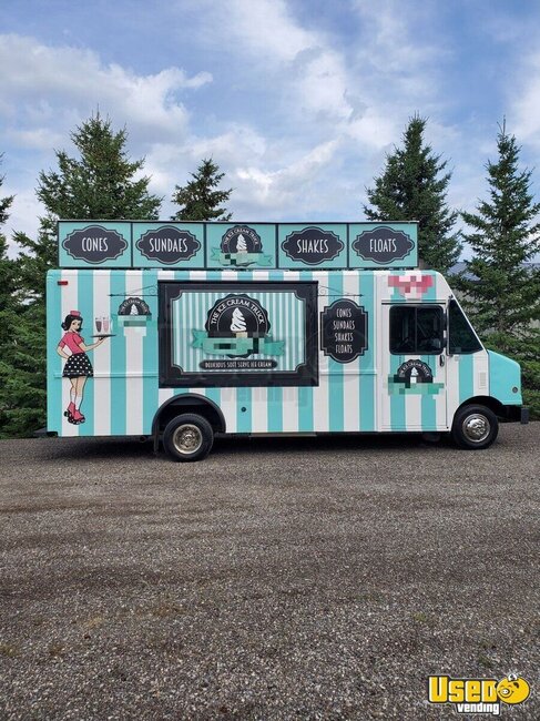 2004 Utilimaster Ice Cream Truck Alberta Gas Engine for Sale