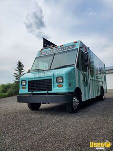 2004 Utilimaster Ice Cream Truck Reach-in Upright Cooler Alberta Gas Engine for Sale