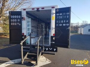 2004 Utilimaster Stepvan Gift Shop Truck Mobile Boutique New Jersey Gas Engine for Sale