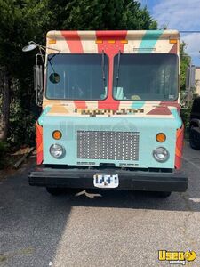 2004 Workhorse All-purpose Food Truck Concession Window Virginia Diesel Engine for Sale