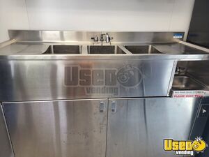 2005 20' Diesel Step Van Kitchen Food Truck All-purpose Food Truck 52 Missouri Diesel Engine for Sale