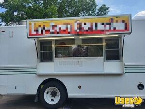 2005 20' Diesel Step Van Kitchen Food Truck All-purpose Food Truck Cabinets Missouri Diesel Engine for Sale