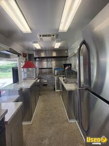 2005 20' Diesel Step Van Kitchen Food Truck All-purpose Food Truck Fryer Missouri Diesel Engine for Sale