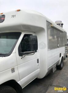 2005 E450 All-purpose Food Truck Cabinets California Diesel Engine for Sale