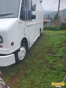 2005 Food Truck All-purpose Food Truck Diamond Plated Aluminum Flooring Oregon Diesel Engine for Sale