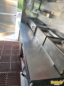 2005 Kitchen Food Truck All-purpose Food Truck Vertical Broiler Minnesota for Sale