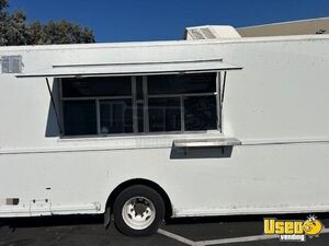 2005 Mt-45 All-purpose Food Truck Concession Window California Diesel Engine for Sale