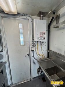 2005 Mt-45 All-purpose Food Truck Work Table California Diesel Engine for Sale