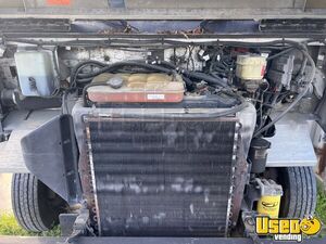 2005 Mt 45 Chassis All-purpose Food Truck Exhaust Fan California Diesel Engine for Sale