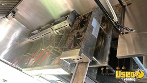 2005 P42 All-purpose Food Truck Reach-in Upright Cooler Texas Diesel Engine for Sale