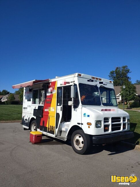 2005 - 16' Workhorse P42 Diesel Food Truck | Turnkey Ready Mobile ...