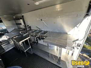 2006 All-purpose Food Truck All-purpose Food Truck Interior Lighting Oregon Gas Engine for Sale