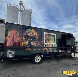 2006 Box Truck Van All-purpose Food Truck Colorado Gas Engine for Sale