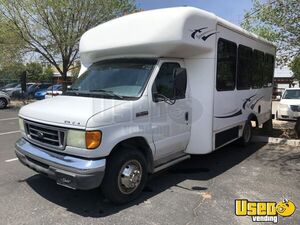 2006 E-350 Shuttle Bus Air Conditioning New Mexico Gas Engine for Sale