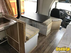 2006 E-350 Shuttle Bus Cabinets New Mexico Gas Engine for Sale