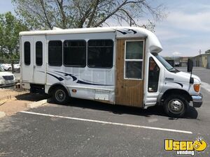 2006 E-350 Shuttle Bus New Mexico Gas Engine for Sale