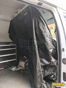 2006 E250 Pet Care / Veterinary Truck Interior Lighting California Gas Engine for Sale