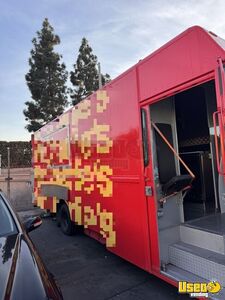 2006 E350 All-purpose Food Truck Exterior Customer Counter California Gas Engine for Sale