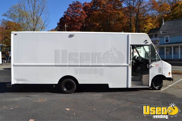 2006 E350 Utilimaster Stepvan New Jersey Gas Engine for Sale