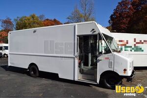 2006 E350 Utilimaster Stepvan Surveillance Cameras New Jersey Gas Engine for Sale