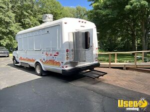 2006 E450 All-purpose Food Truck Diamond Plated Aluminum Flooring Michigan Diesel Engine for Sale