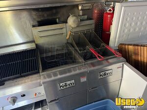 2006 E450 All-purpose Food Truck Prep Station Cooler Michigan Diesel Engine for Sale