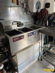 2006 E450 All-purpose Food Truck Work Table Michigan Diesel Engine for Sale