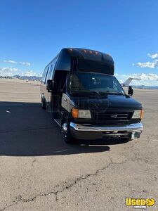 2006 E450 Party Bus Breaker Panel Nevada Diesel Engine for Sale