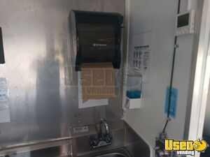 2006 Econoline Super Duty E-350 All-purpose Food Truck Fresh Water Tank Georgia Gas Engine for Sale